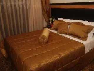 Hotel Grand Rosa 2*