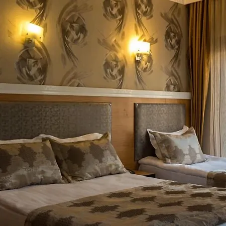 グランド ローザ ホテル