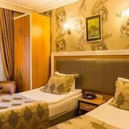 Grand Rosa Hotel