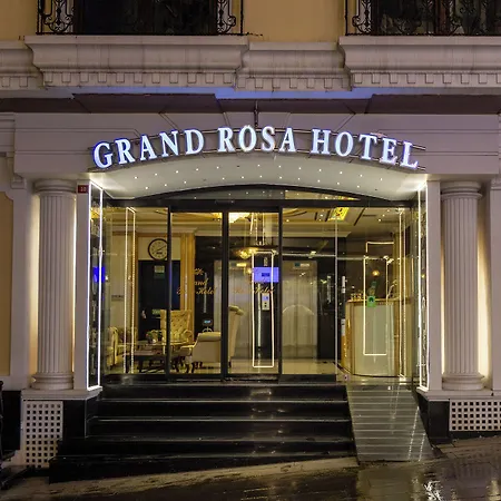מלון Grand Rosa