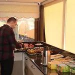 מלון Grand Rosa 2*